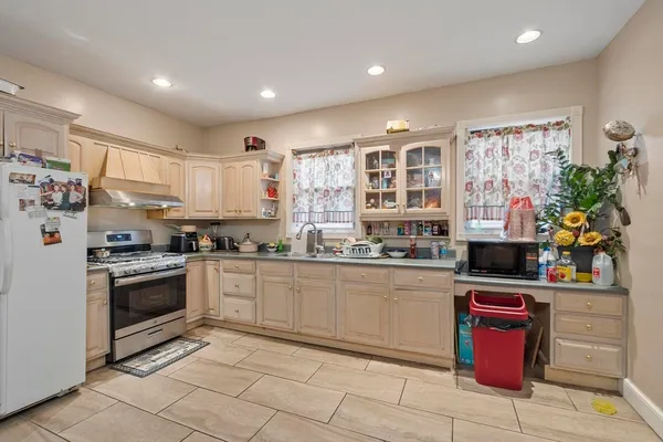$925,000 | 51 High Rock Street, Lynn, MA 01902
