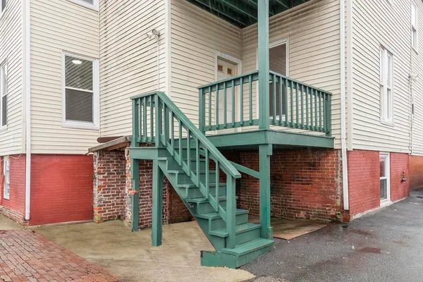 $925,000 | 51 High Rock Street, Lynn, MA 01902