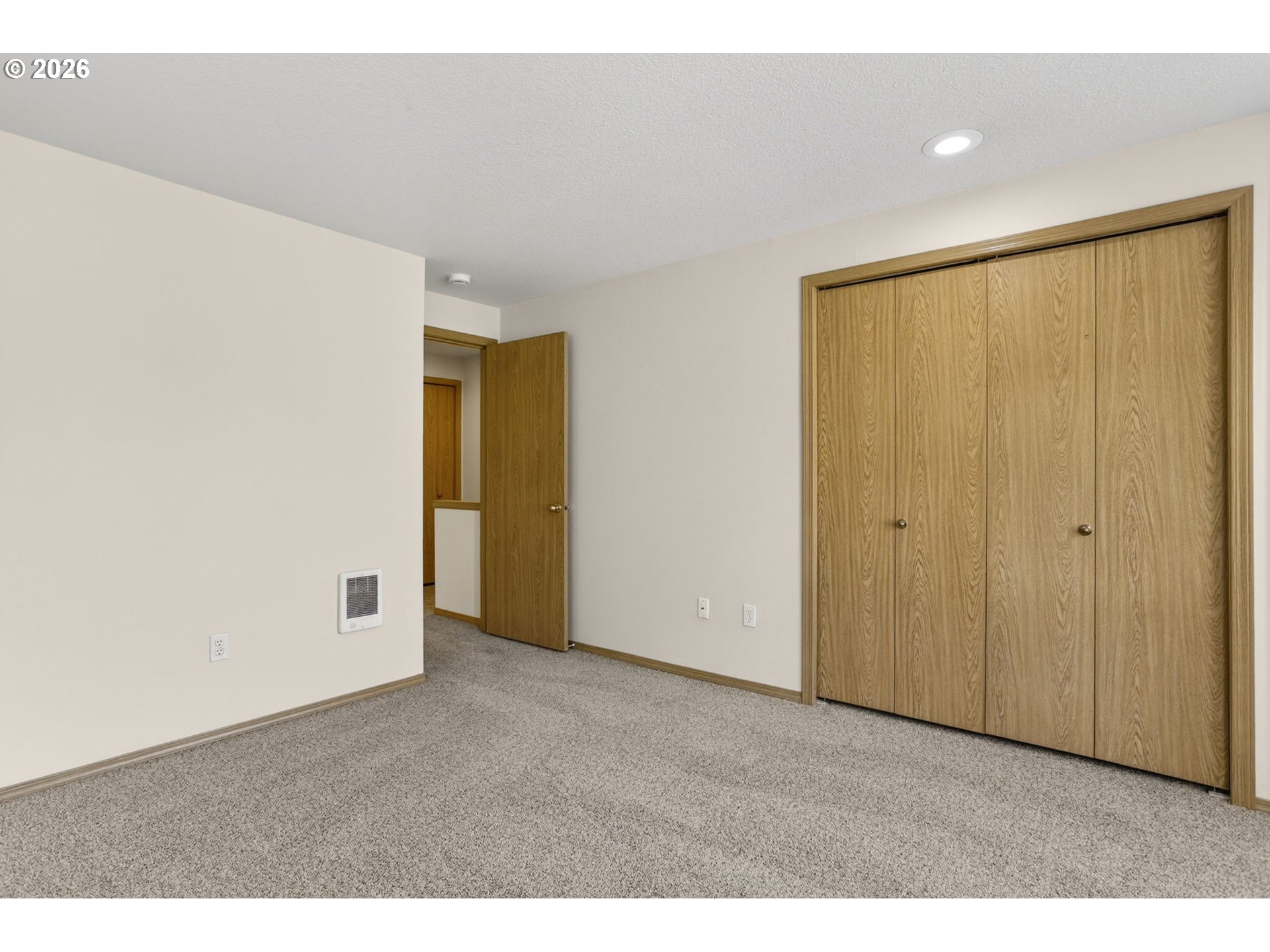 4854 Southwest 150th Place Beaverton, OR 97007 - Photo 32 of 37