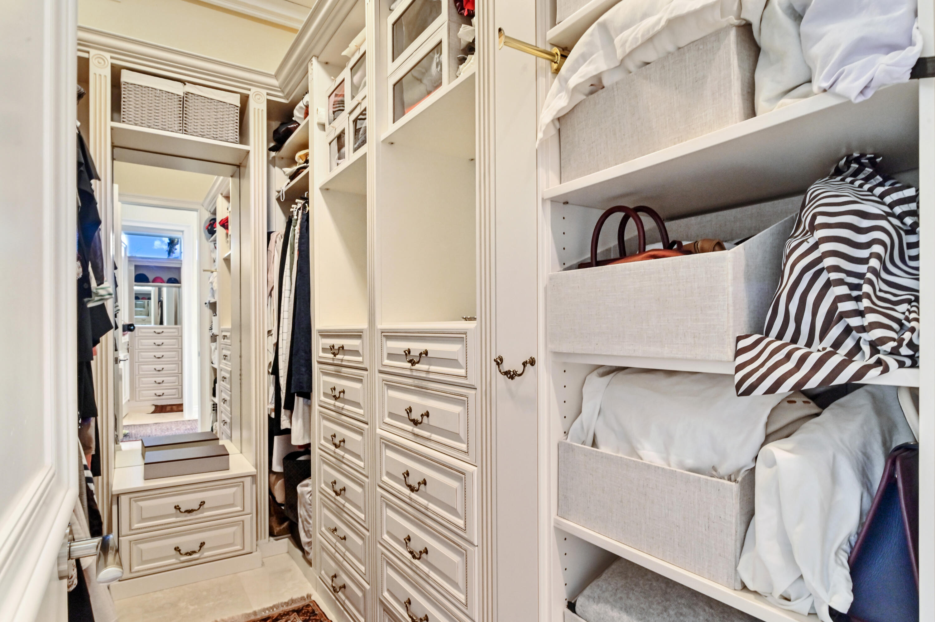 2035 Park Court Boca Raton, FL 33486 - Photo 38 of 55 37 closet 01