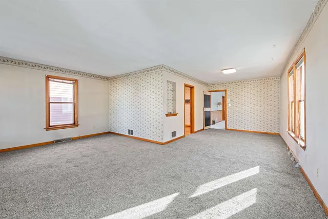 $124,900 | 1309 15th Street, Menominee, MI 49858