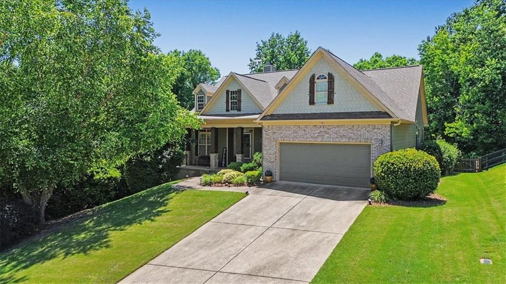 27 Roberson Drive Cartersville, GA 30121 - Photo 4 of 68