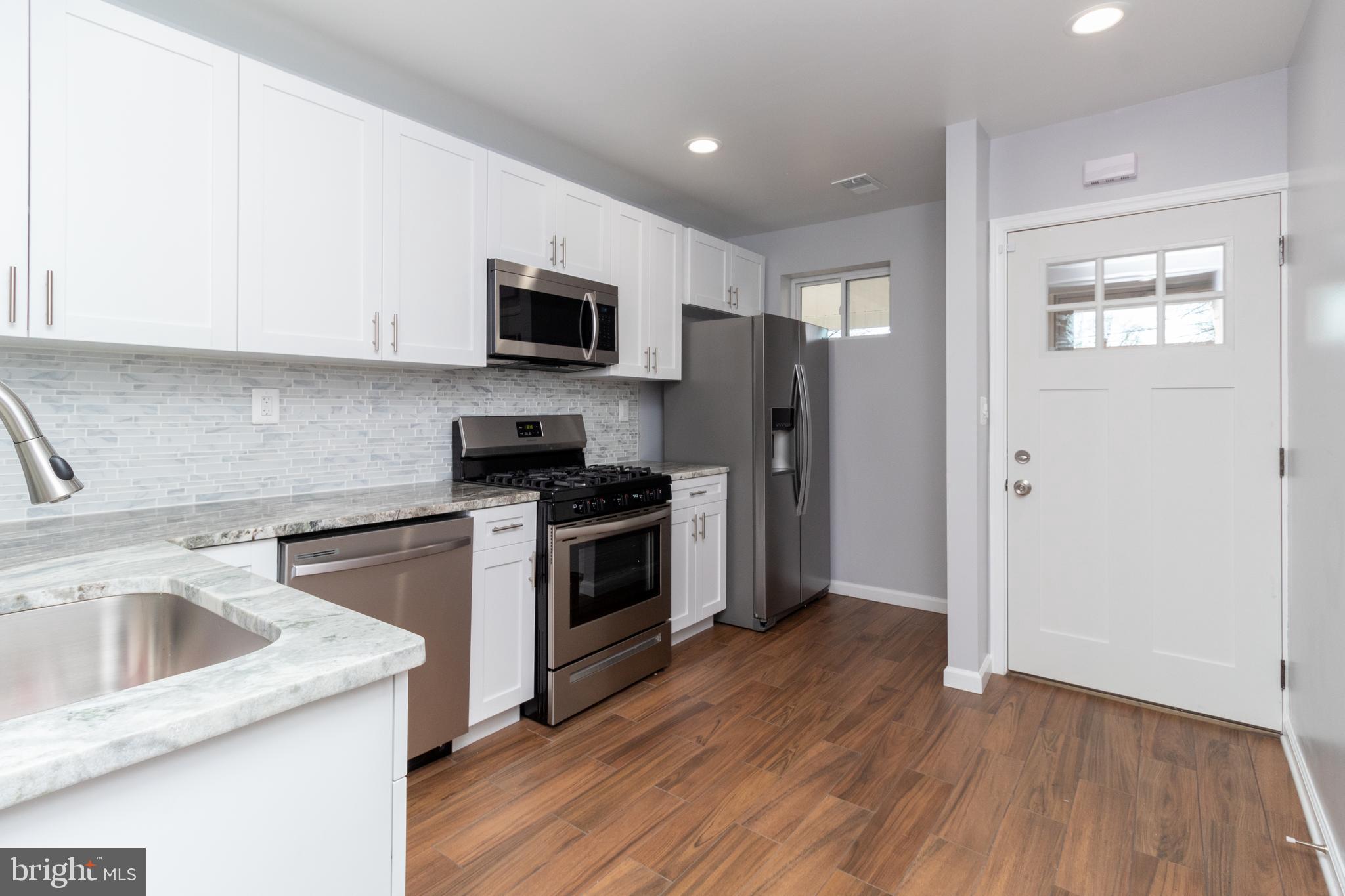 7609 Oxman Road Landover, MD 20785 - Photo 3 of 13 Kitchen