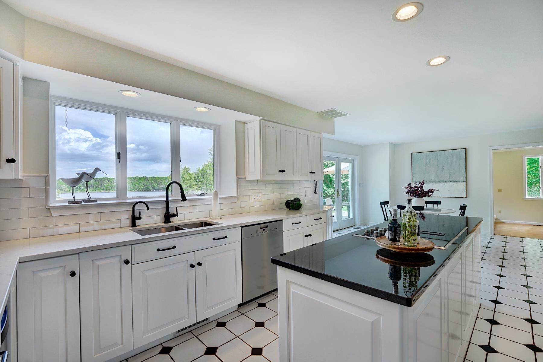 4 Cullen Bay Road Dover, NH 03820 - Photo 12 of 39