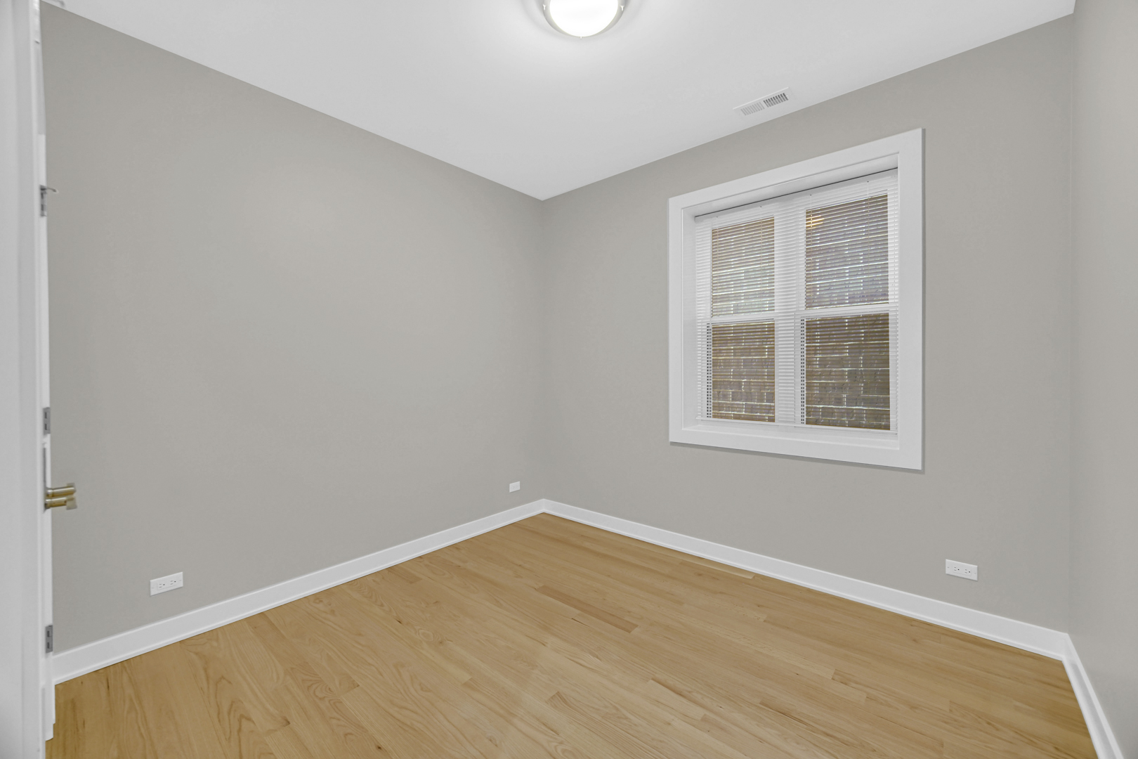 3225 South Halsted Street, Unit 2 Chicago, IL 60608 - Photo 19 of 23