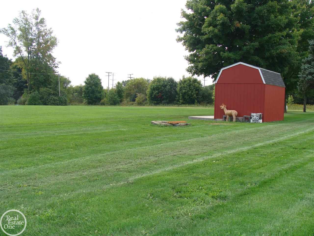 5084 Wixson Road Avoca, MI 48006 - Photo 17 of 51