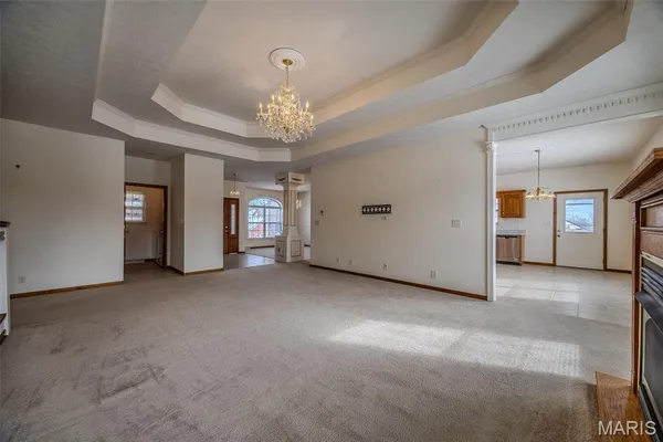 $492,400 | 220 April Drive, St. Robert, MO 65584