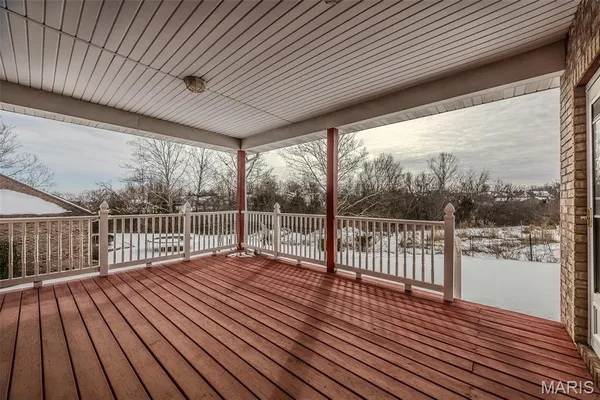 $492,400 | 220 April Drive, St. Robert, MO 65584