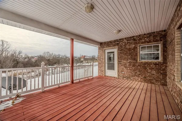 $492,400 | 220 April Drive, St. Robert, MO 65584