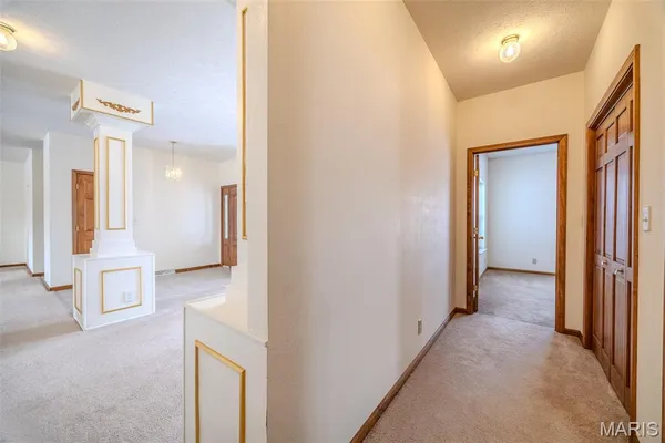 $492,400 | 220 April Drive, St. Robert, MO 65584