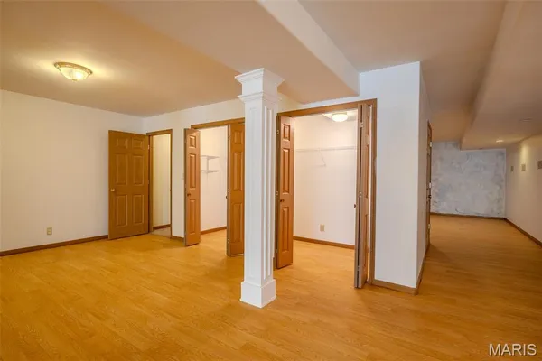 $492,400 | 220 April Drive, St. Robert, MO 65584