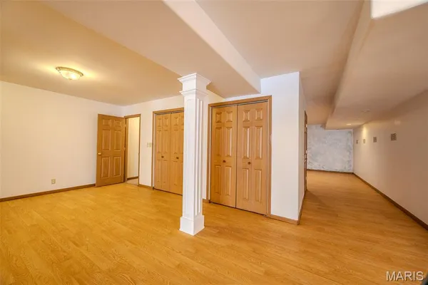 $492,400 | 220 April Drive, St. Robert, MO 65584