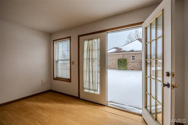 $492,400 | 220 April Drive, St. Robert, MO 65584