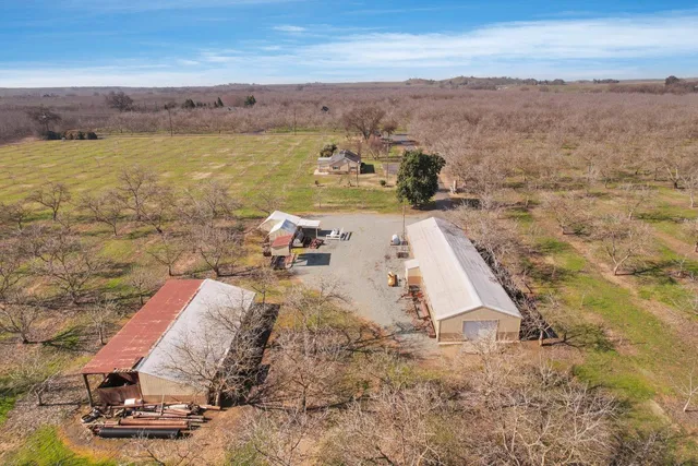 $1,200,000 | 10710 North Shelton Road, Linden, CA 95236