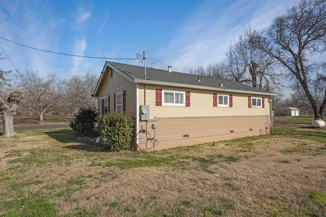 $1,200,000 | 10710 North Shelton Road, Linden, CA 95236