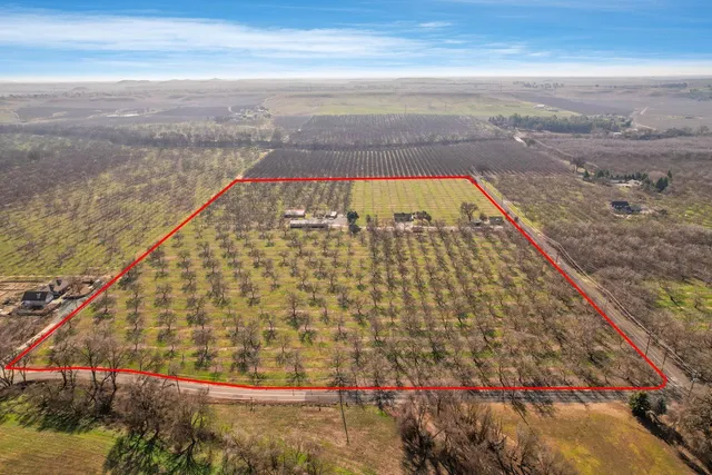 $1,200,000 | 10710 North Shelton Road, Linden, CA 95236