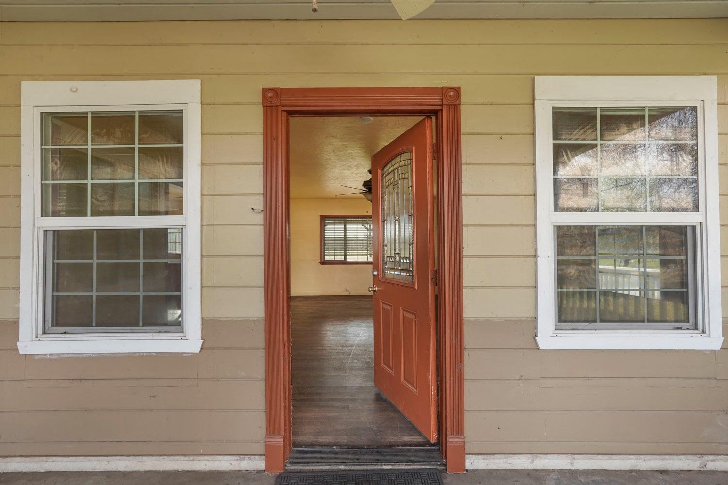 10710 North Shelton Road Linden, CA 95236 - Photo 34 of 75 a view of front door of house