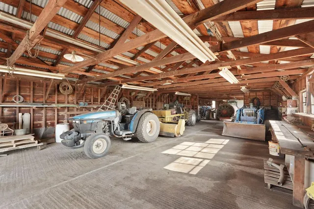 $1,200,000 | 10710 North Shelton Road, Linden, CA 95236