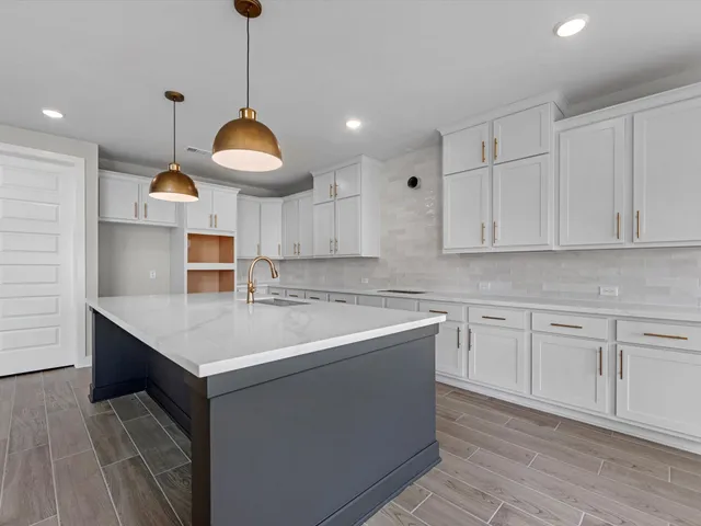 $779,942 | 105 Rightfield Drive, Liberty Hill, TX 78642