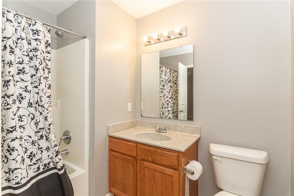 12396 Schoolhouse Road Fishers, IN 46037 - Photo 20 of 30 Gallery Image 20