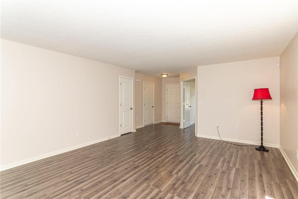 12396 Schoolhouse Road Fishers, IN 46037 - Photo 6 of 30 Gallery Image 6