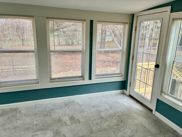 $450,000 | 1 Sunset Avenue, Allenstown, NH 03275