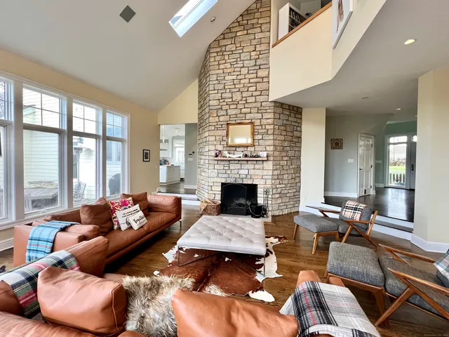 $10,500 | 172 Umpawaug Road, Redding, CT 06896