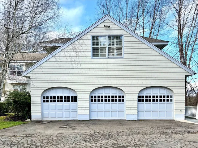 $10,500 | 172 Umpawaug Road, Redding, CT 06896