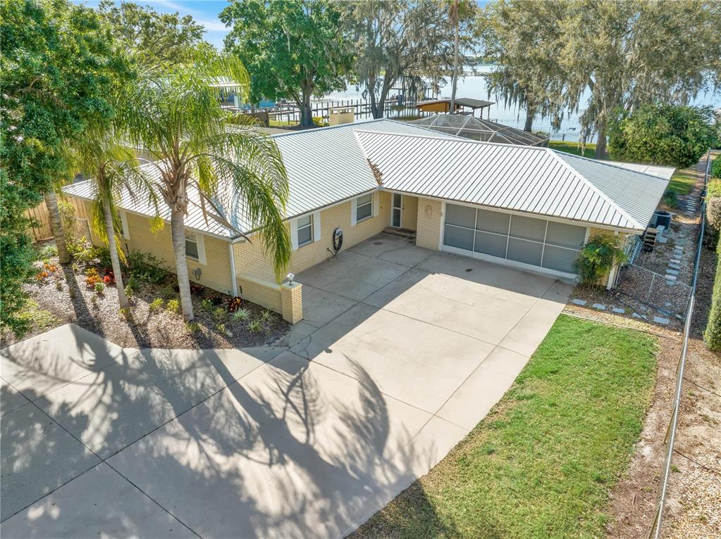 10900 Southeast Timucuan Road Summerfield, FL 34491 - Photo 1 of 1 Gallery Image 1