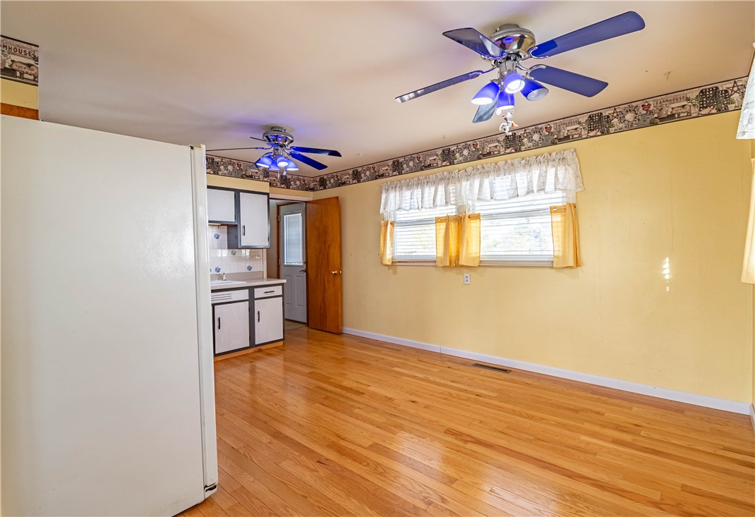 18 West Imboden Drive Decatur, IL 62521 - Photo 5 of 31 Gallery Image 5