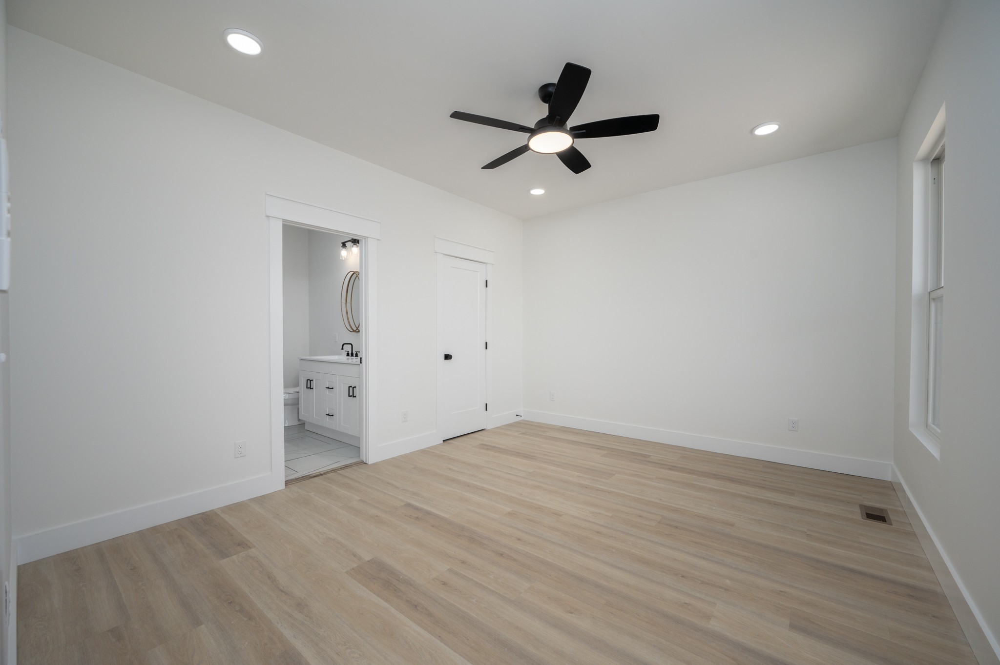 8563 Aedc Road Estill Springs, TN 37330 - Photo 27 of 37 Gallery Image 27