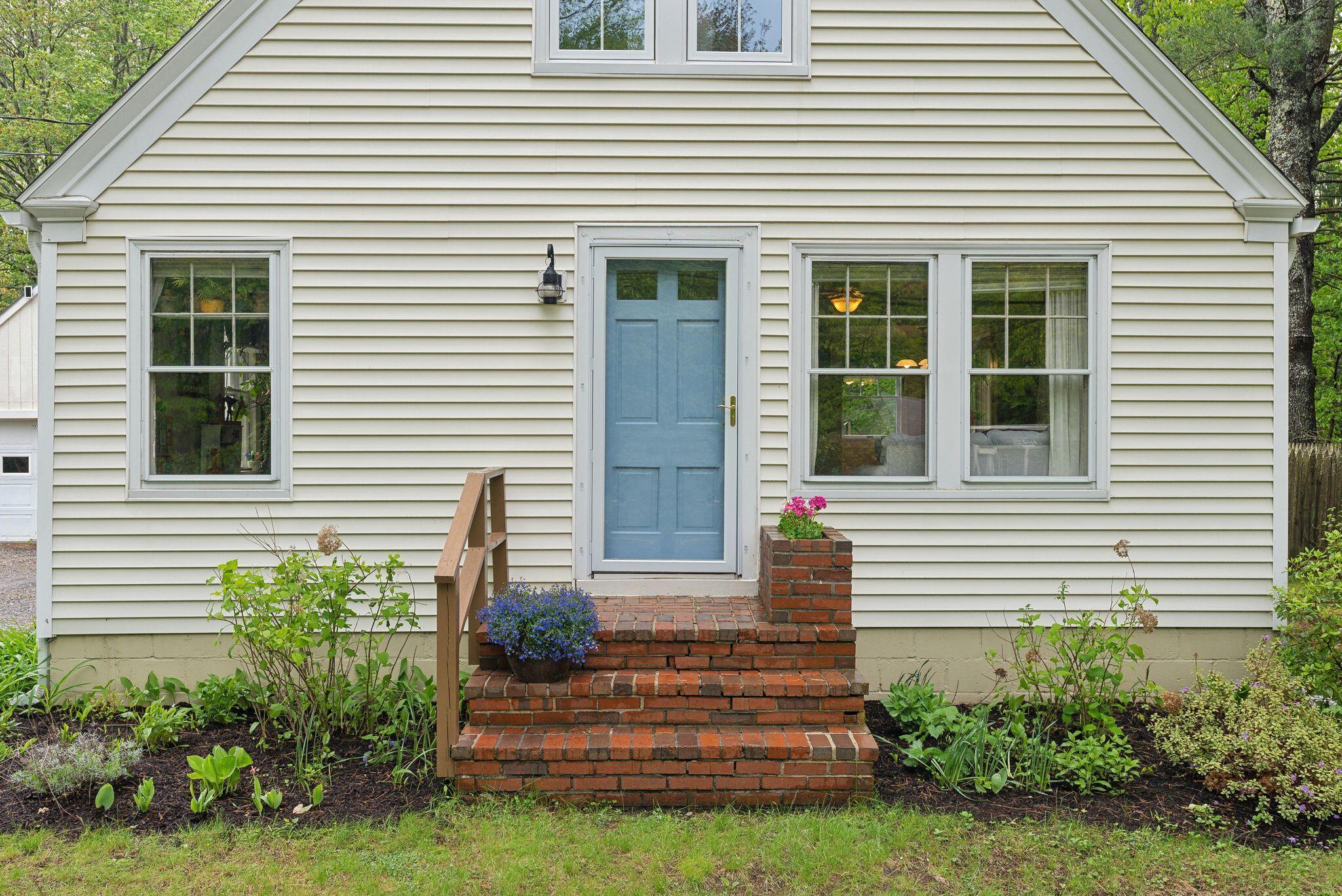 143 Mast Road Westbrook, ME 04092 - Photo 4 of 57 4_DSC02374