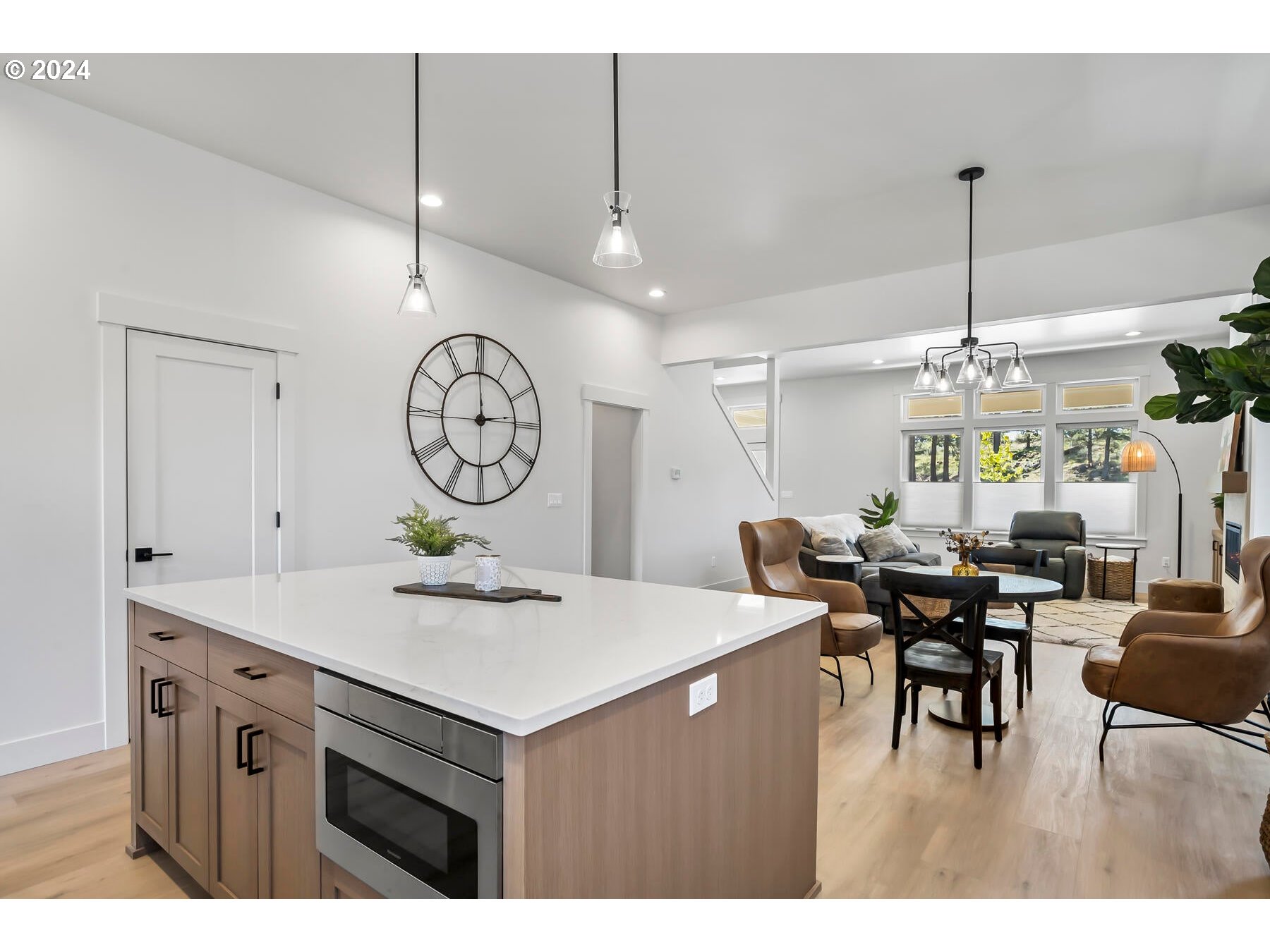 20450 Murphy Road Bend, OR 97702 - Photo 18 of 43 Gallery Image 18