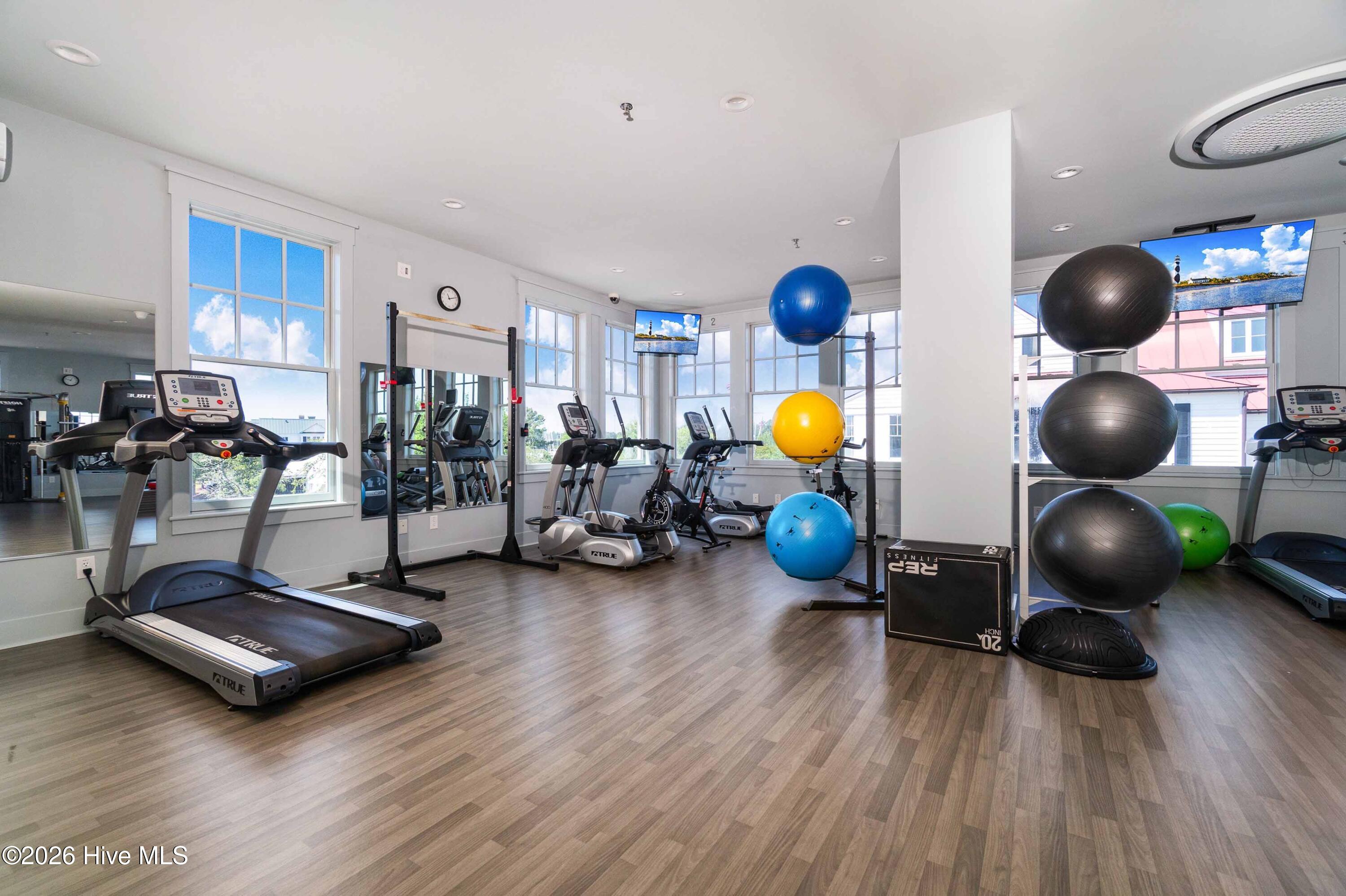 88 Oyster Point Road Oriental, NC 28571 - Photo 17 of 30 017_Gym