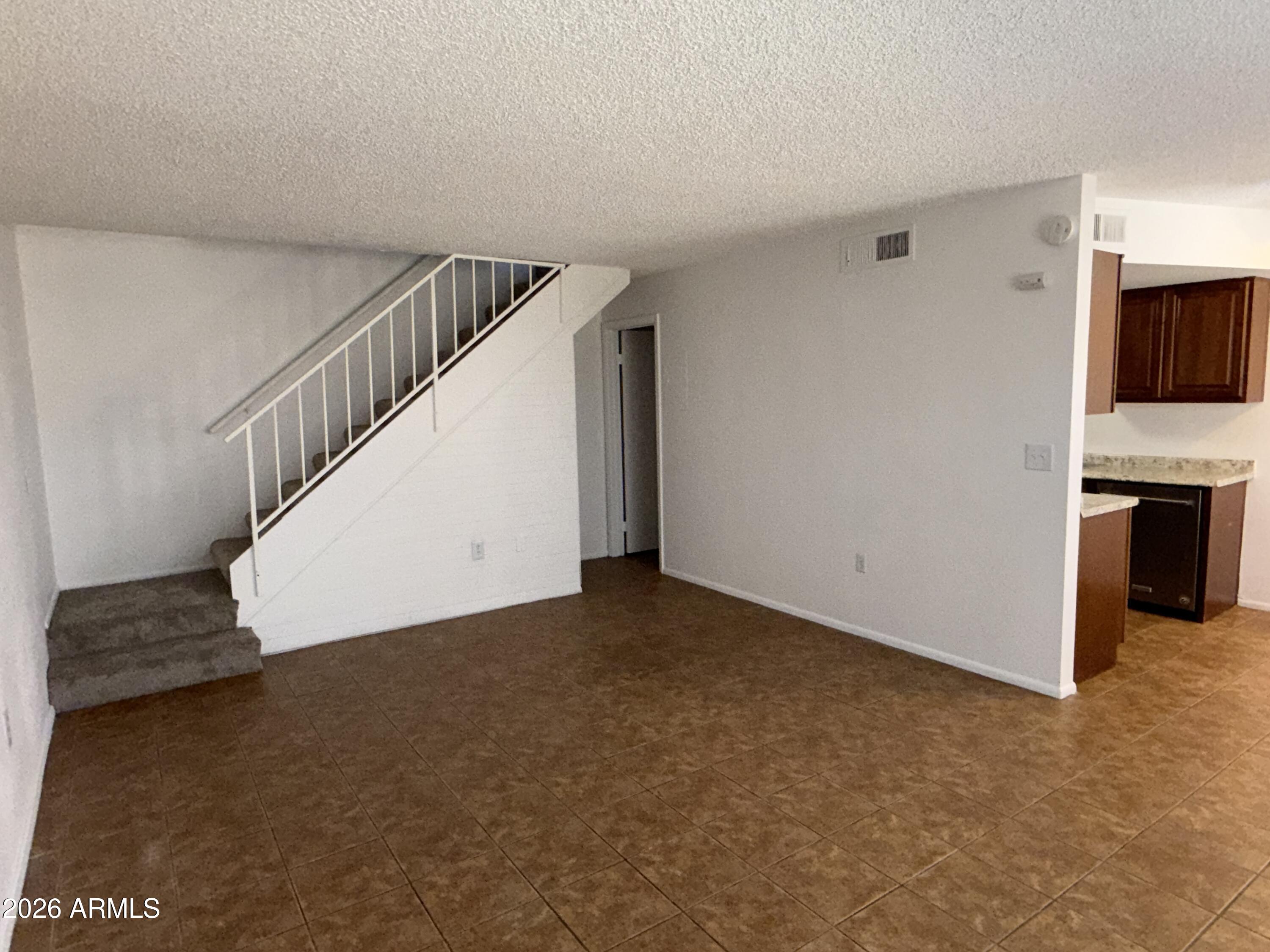 860 East Brown Road, Unit 56 Mesa, AZ 85203 - Photo 3 of 20 IMG_0508