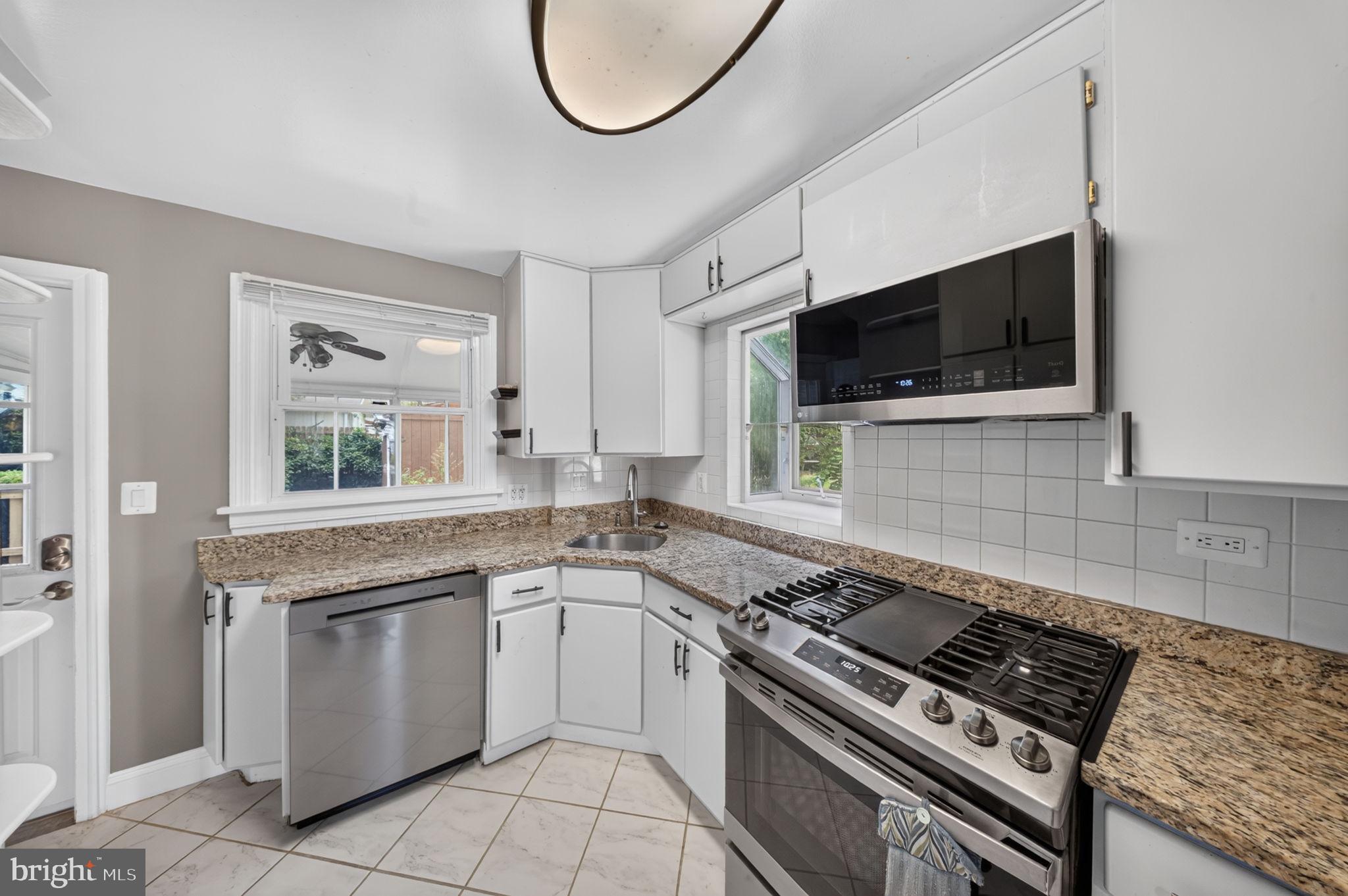 2712 Newton Street Silver Spring, MD 20902 - Photo 11 of 59 Gallery Image 11