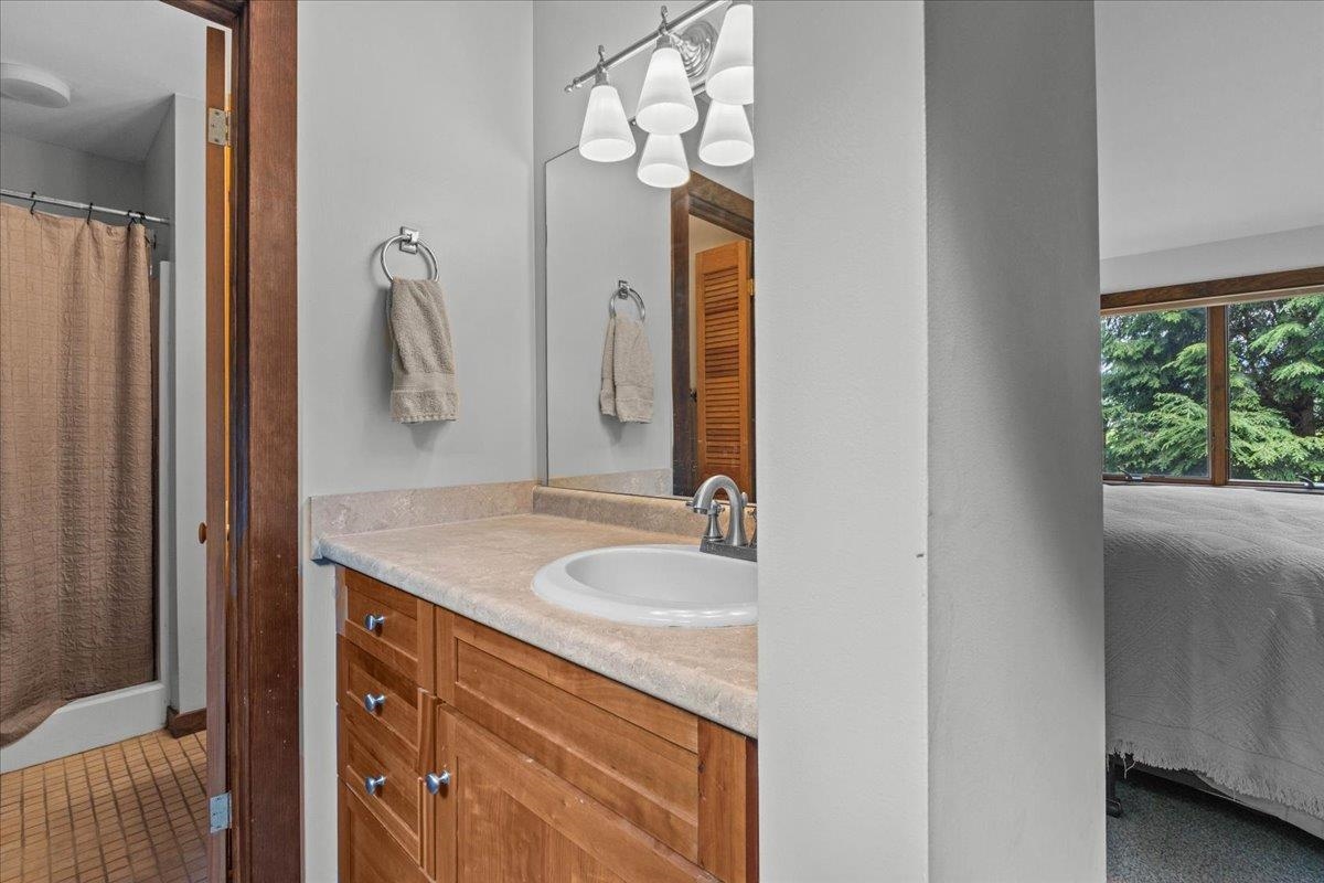 70 Field Road, Unit 5 Stowe, VT 05672 - Photo 34 of 51