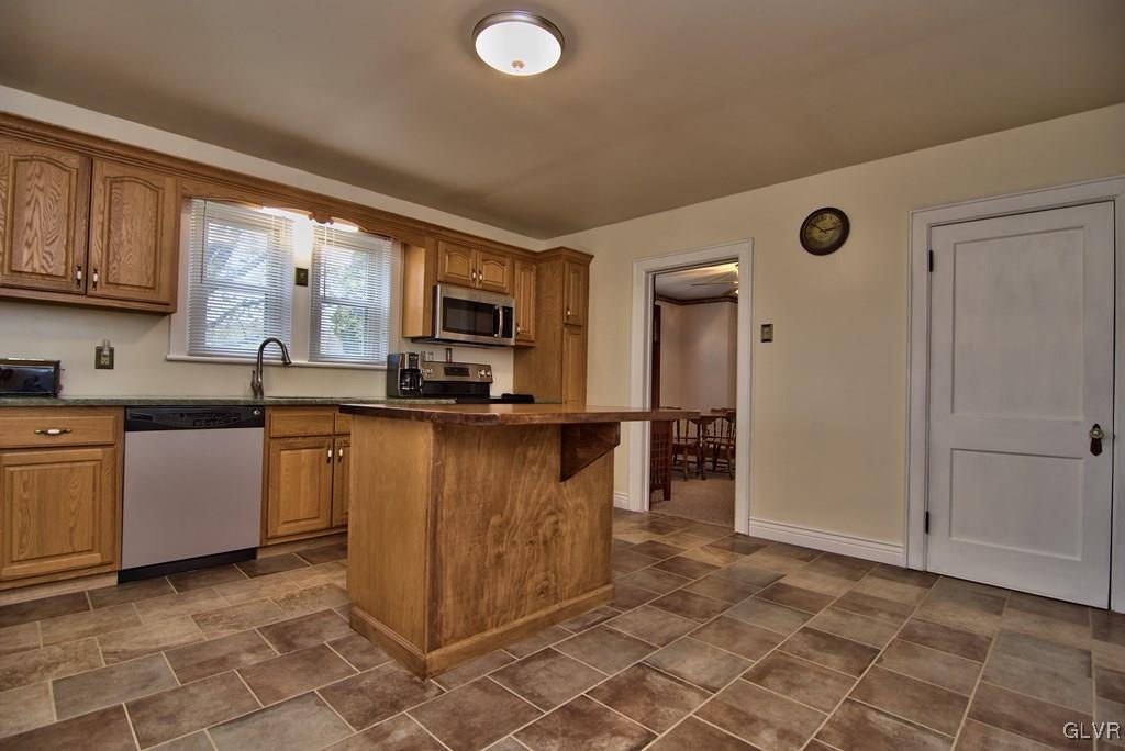 9070 Interchange Road Lehighton, PA 18235 - Photo 13 of 29 Gallery Image 13