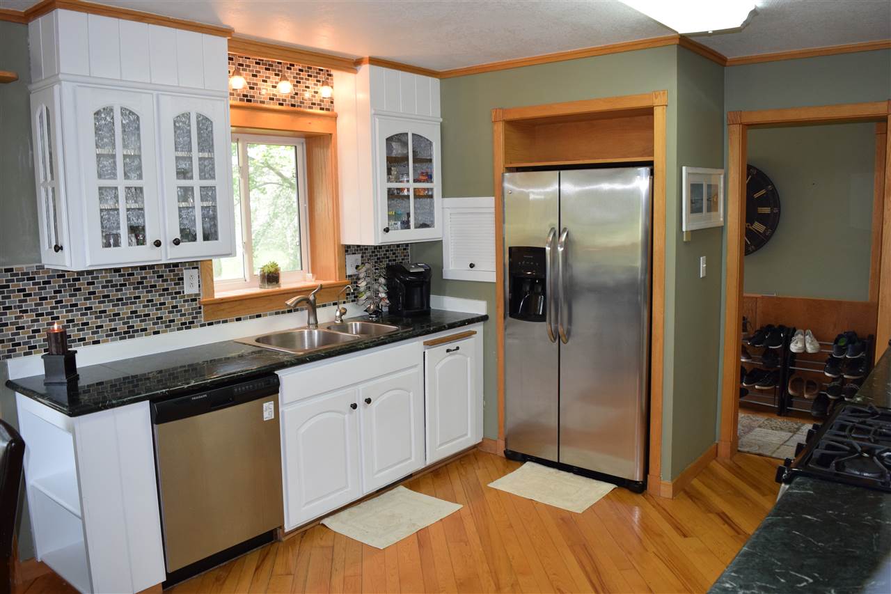 7512 Cedar Run Road Traverse City, MI 49684 - Photo 36 of 61 1836726-35.JPG
