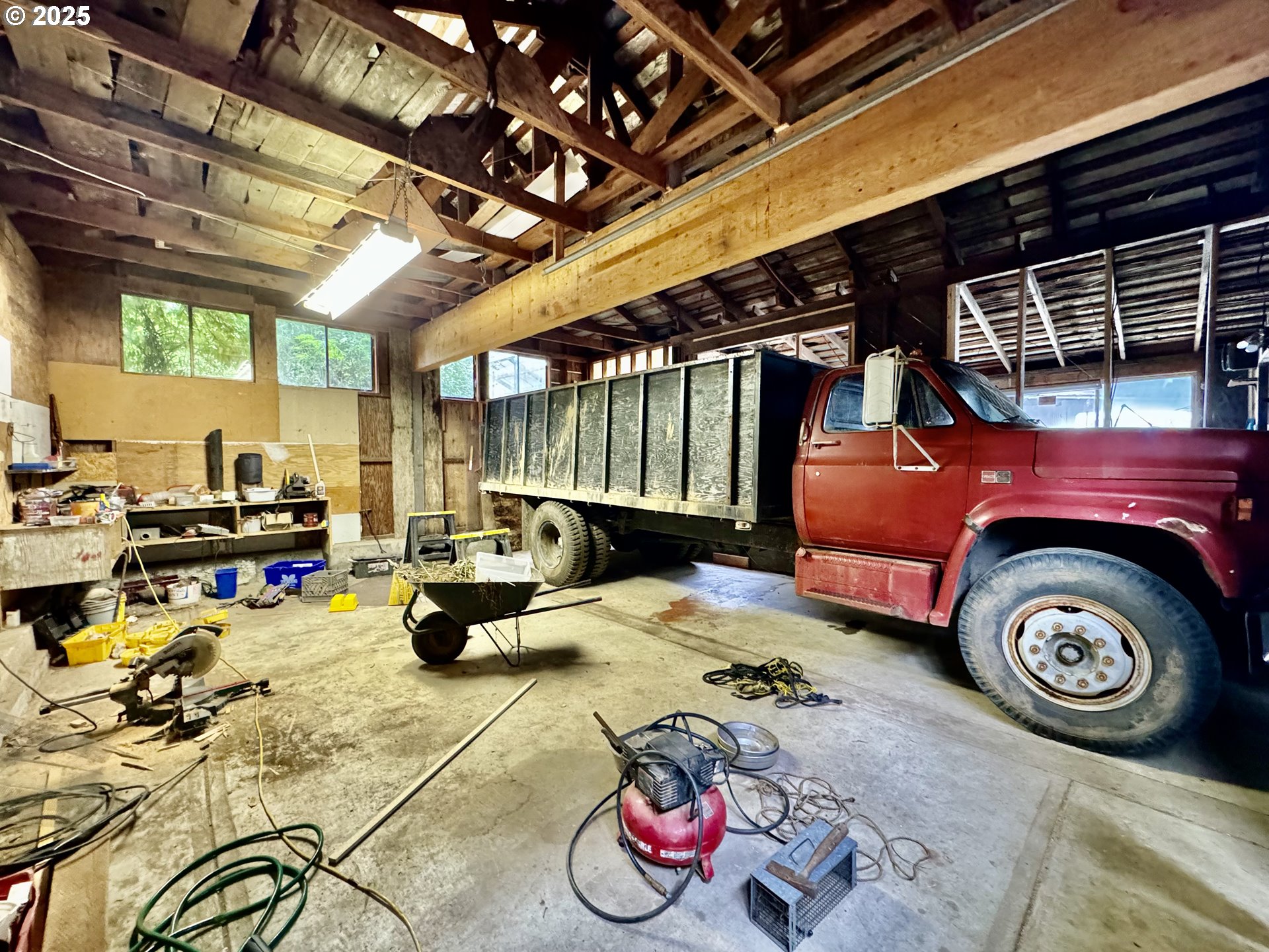 4990 Mitchell Loop Road Florence, OR 97439 - Photo 32 of 35