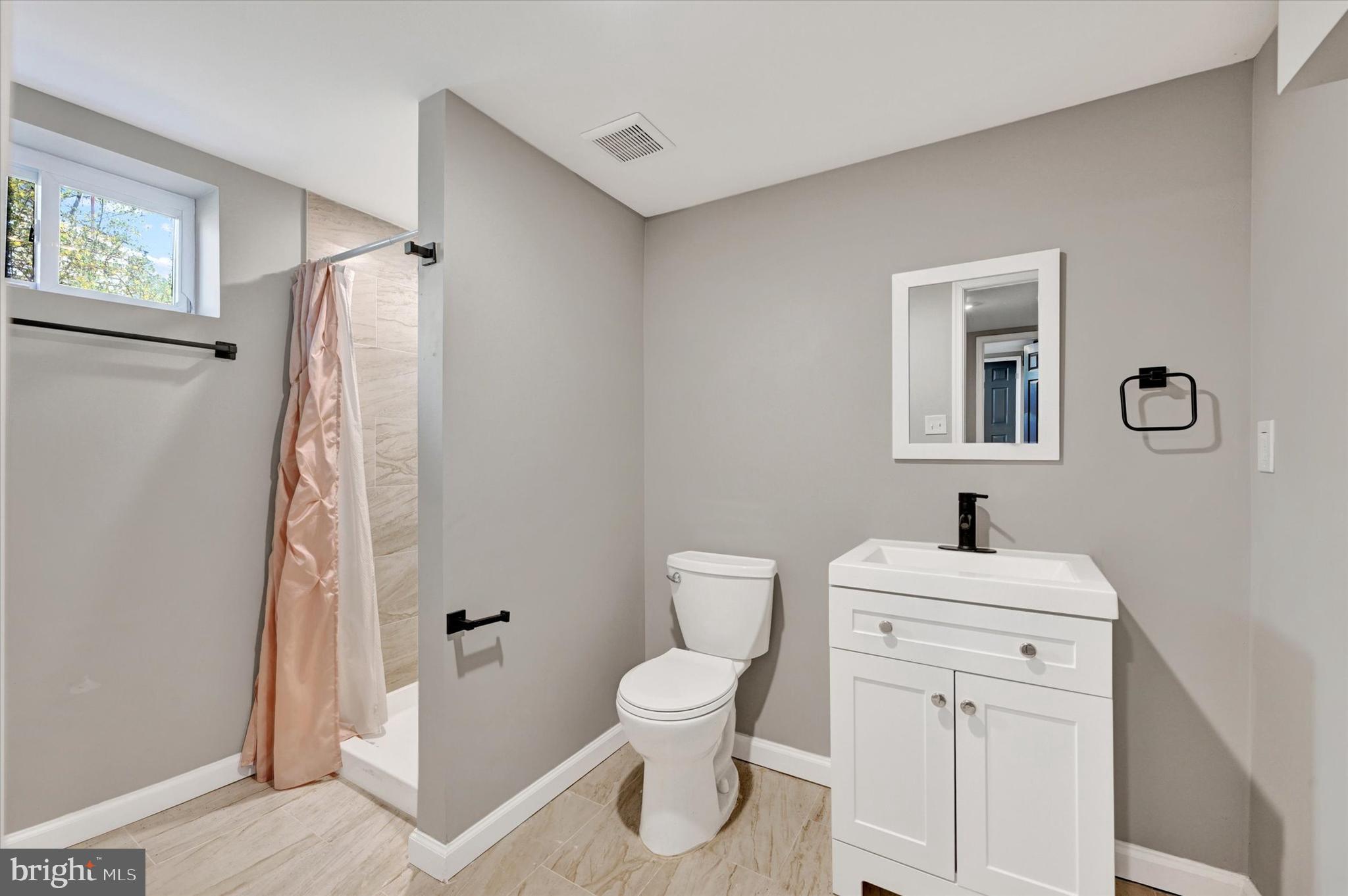 5217 Catalpha Road Baltimore, MD 21214 - Photo 31 of 38