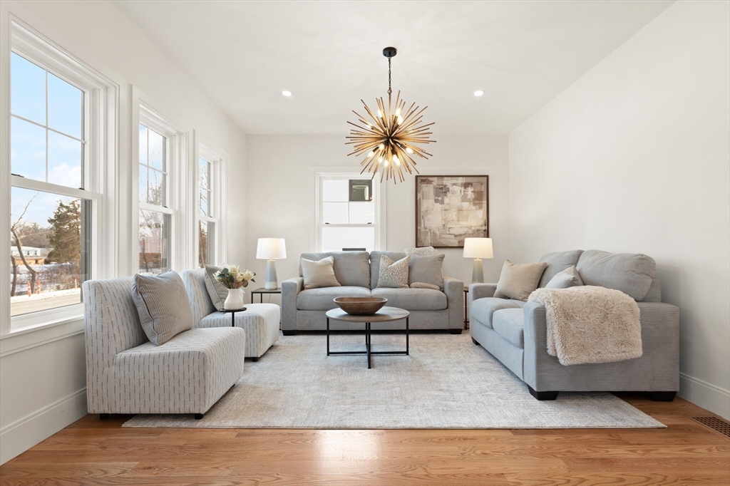 295 Dean Street Norwood, MA 02062 - Photo 5 of 34