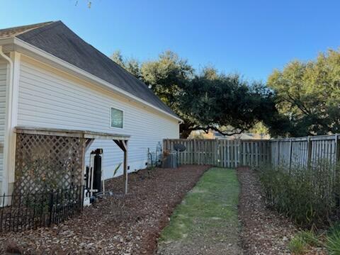 214 Almond Street Pinopolis, SC 29469 - Photo 5 of 31 Almond_side yard