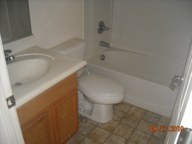4664 East Redfield Road Gilbert, AZ 85234 - Photo 10 of 15 bathroom 2