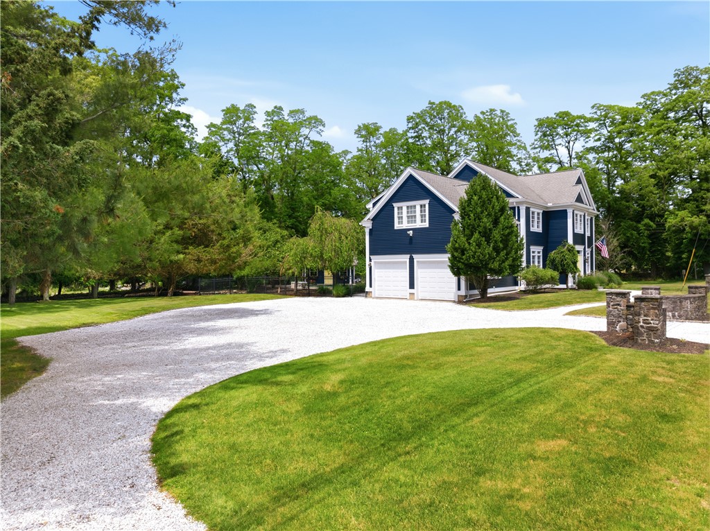 198 Poppasquash Road Bristol, RI 02809 - Photo 3 of 48