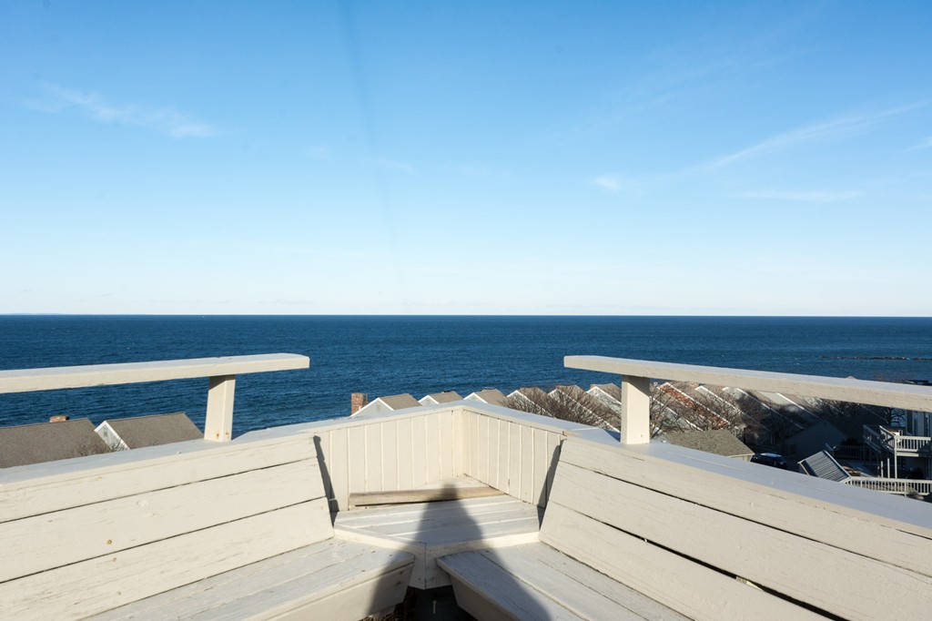 63 Oceanside Drive, Unit 63 Hull, MA 02045 - Photo 22 of 30 a view of living room