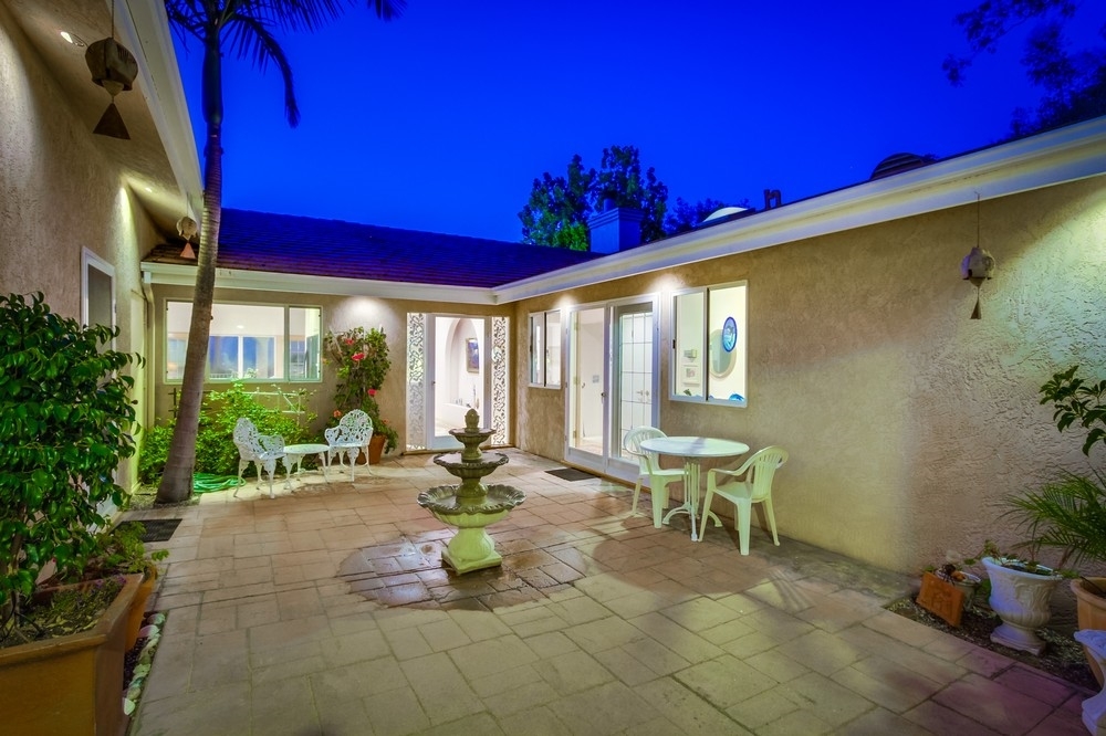 13716 Acorn Patch Road Poway, CA 92064 - Photo 3 of 25