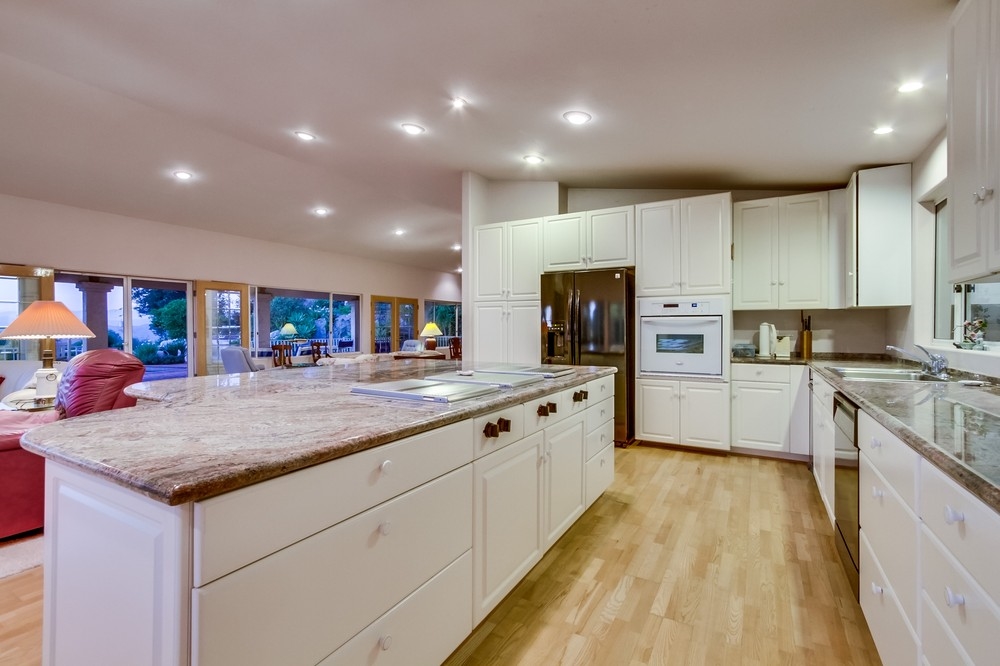 13716 Acorn Patch Road Poway, CA 92064 - Photo 8 of 25