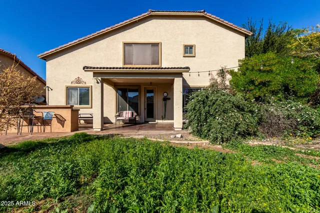 $410,000 | 2513 West Branham Lane, Phoenix, AZ 85041