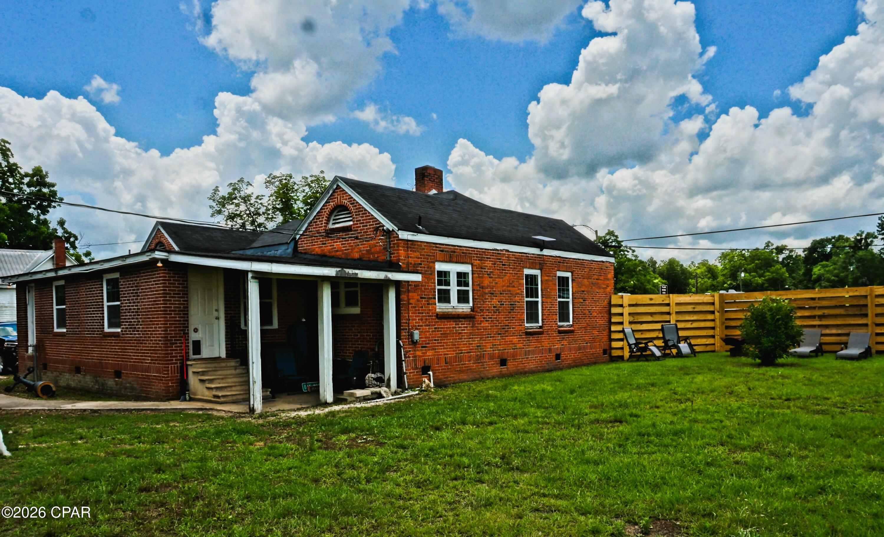 3128 Main Street Cottondale, FL 32431 - Photo 5 of 23